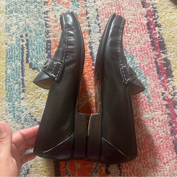 Salvatore Ferragamo men’s loafers size 9D - Picture 3 of 7